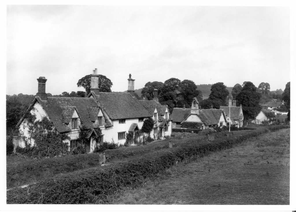 1929. Possibly the best photo of cottages and the school. Compton Farm far distant right.