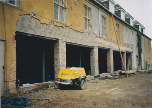 1998-2000. Major alterations including fitting out the attic with bed and sitting rooms and remodelling the lower ground floor.